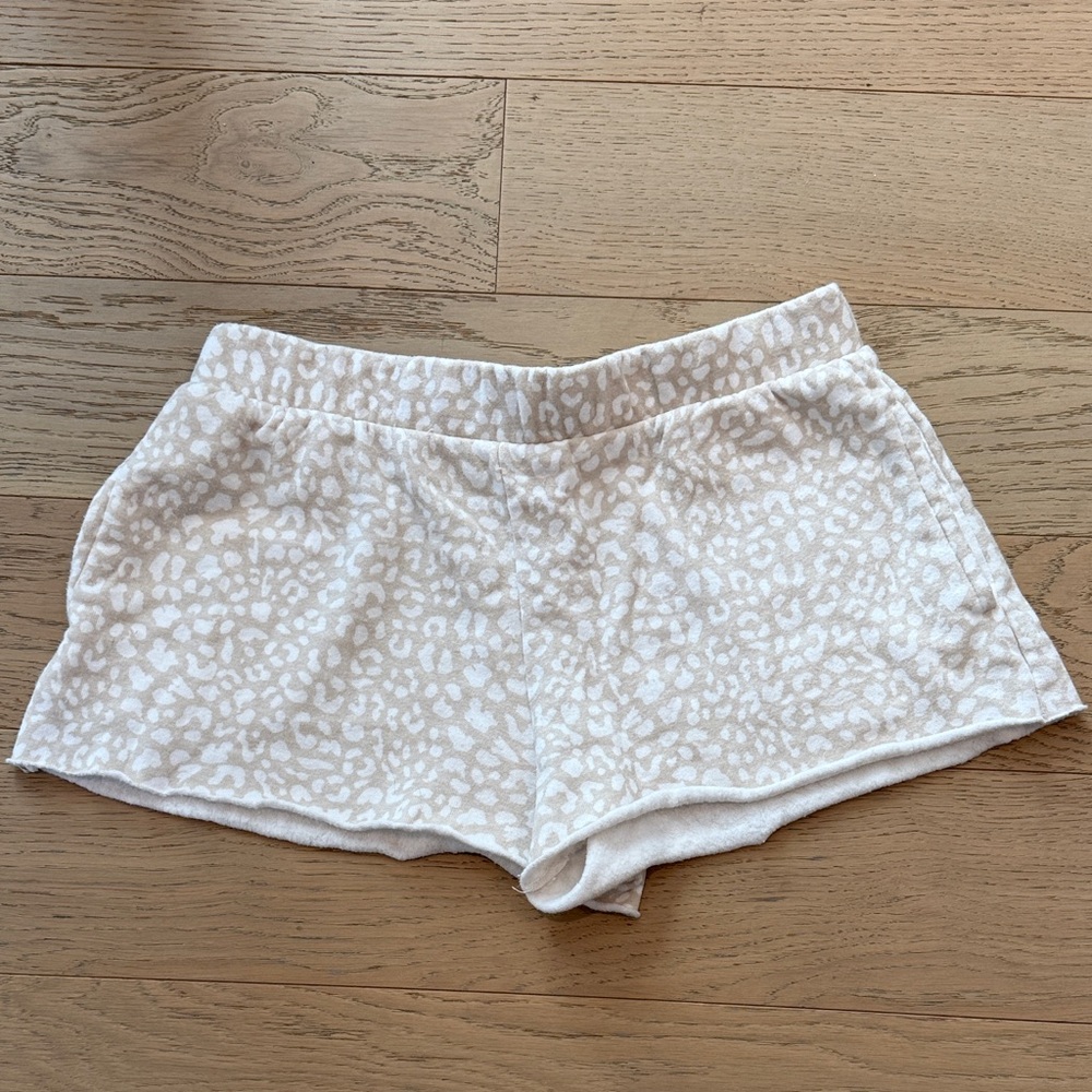 Colsie Cream Animal Print Sleep Shorts